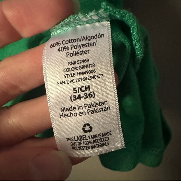 Holiday Times “oh snap” Christmas gingerbread tshirt - Picture 4 of 5